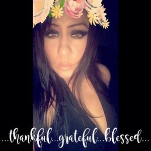 Meet your Posher, Lorraine